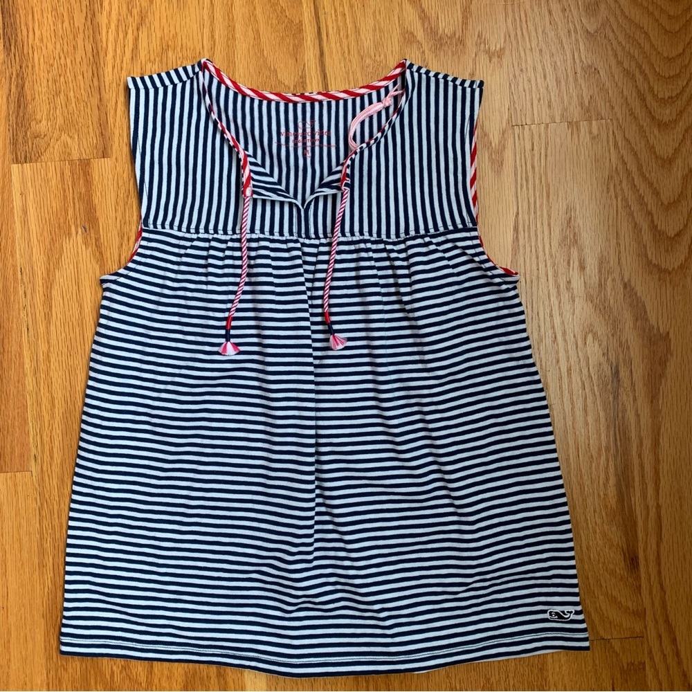NWT Vineyard Vines Girls Tank Top size M (10/12).